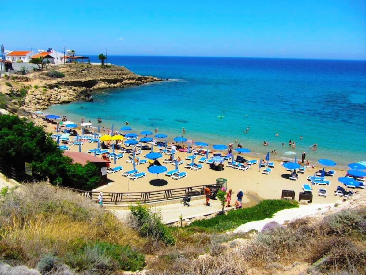 Villa Diana - 200 Meters From Kapparis, Fireman'S Beach Paralimni Exterior foto
