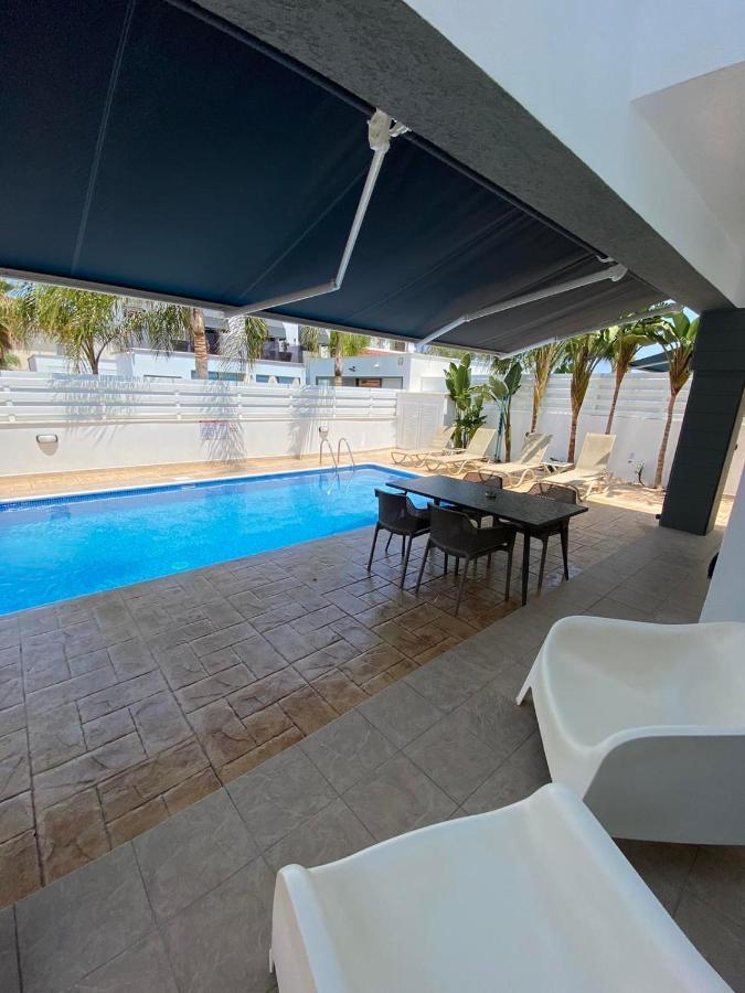 Villa Diana - 200 Meters From Kapparis, Fireman'S Beach Paralimni Exterior foto